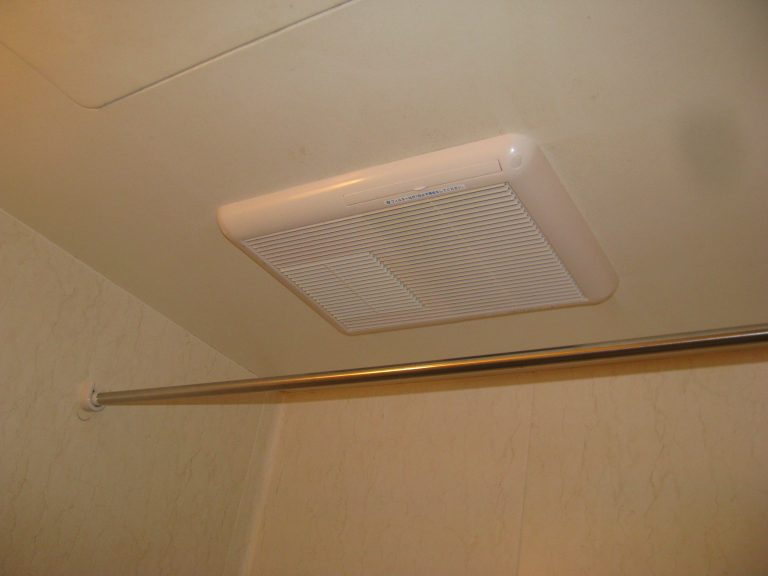 マックス 浴室暖房 換気 乾燥機(BS-211 200V) 取り付け記録 | なんでもDIY